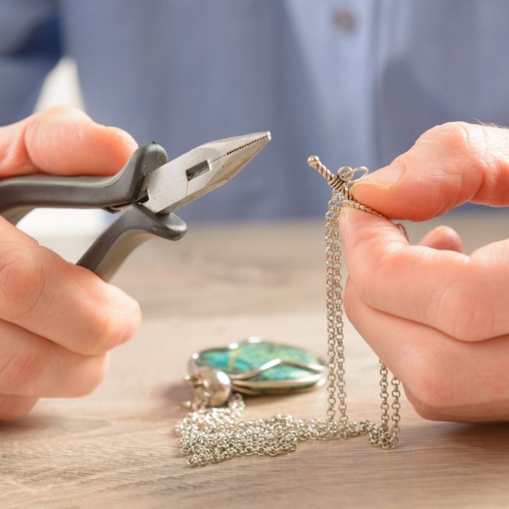Tips for Finding a Reliable Jewelry Repair Service – Caleesi Designs