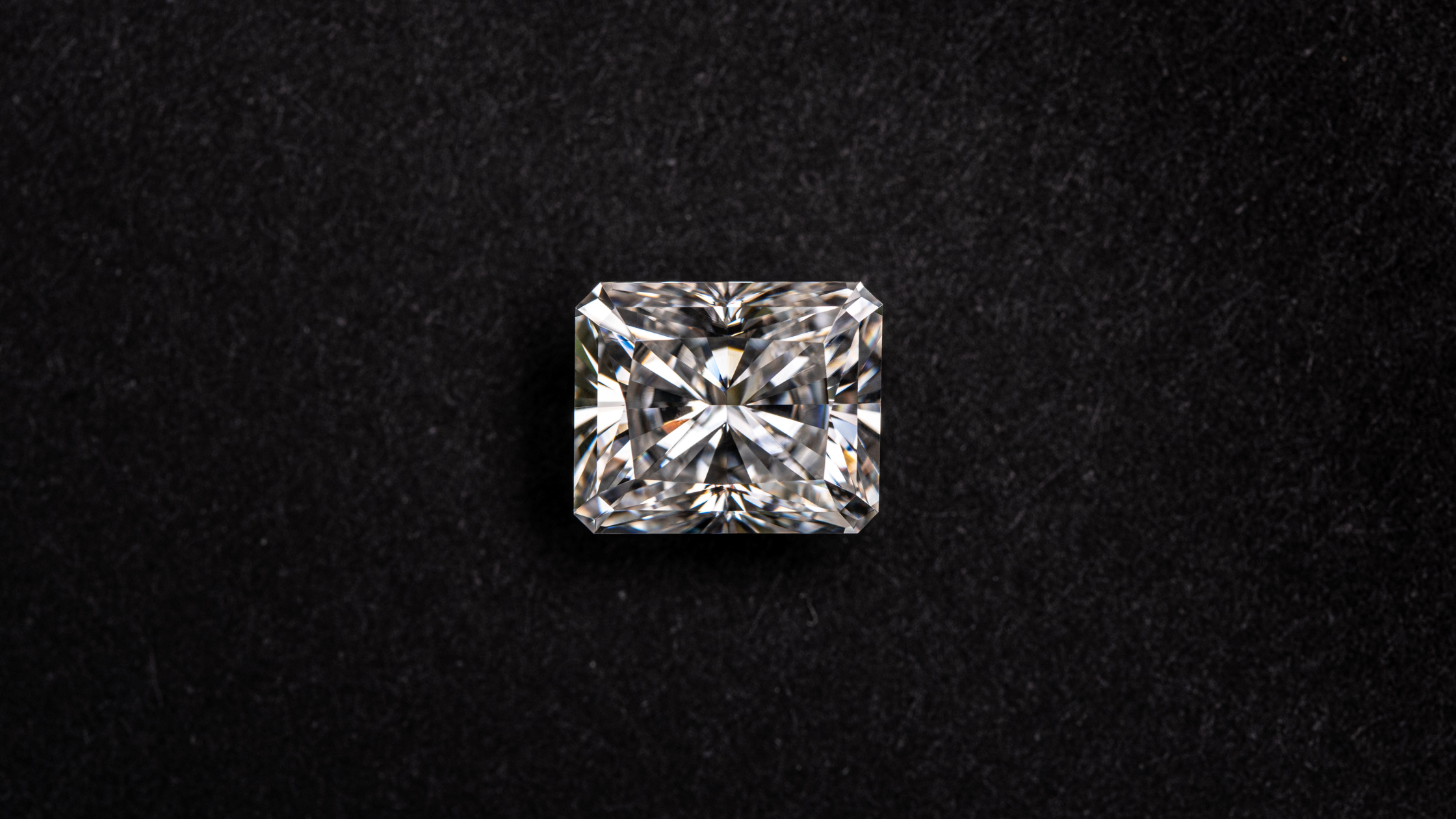 What is a Radiant Cut Diamond?