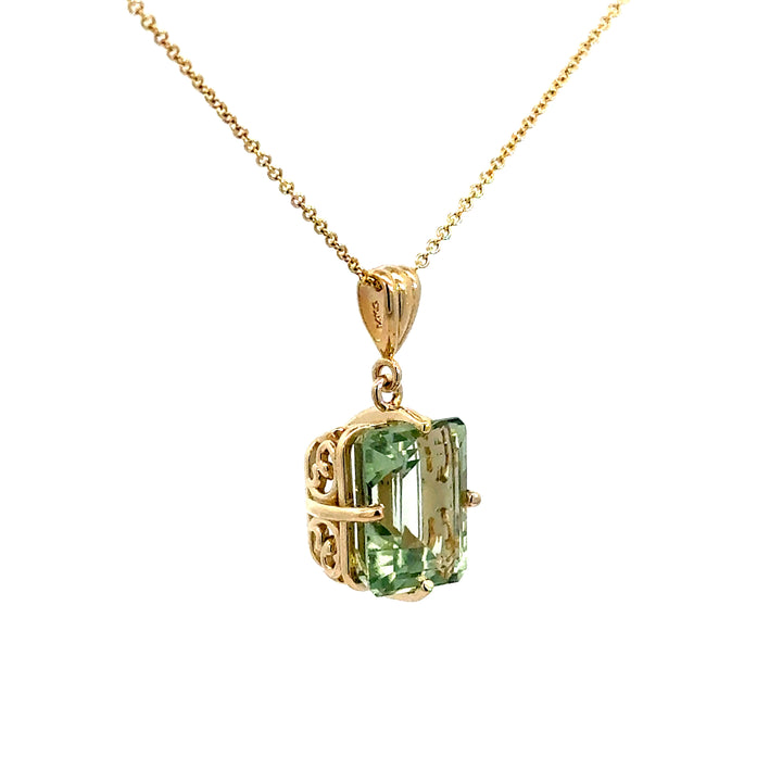 Pembroke Pendant