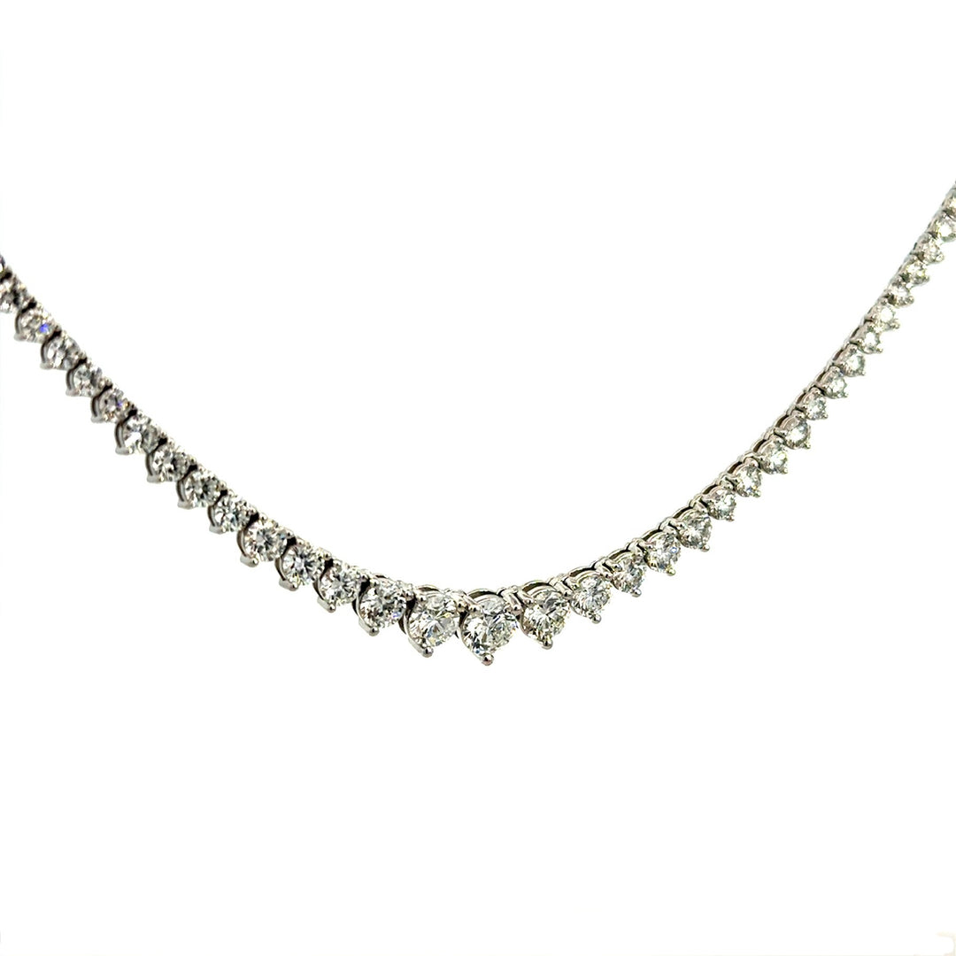 14k White Gold Lab Grown Graduated Riviera Diamond Necklace