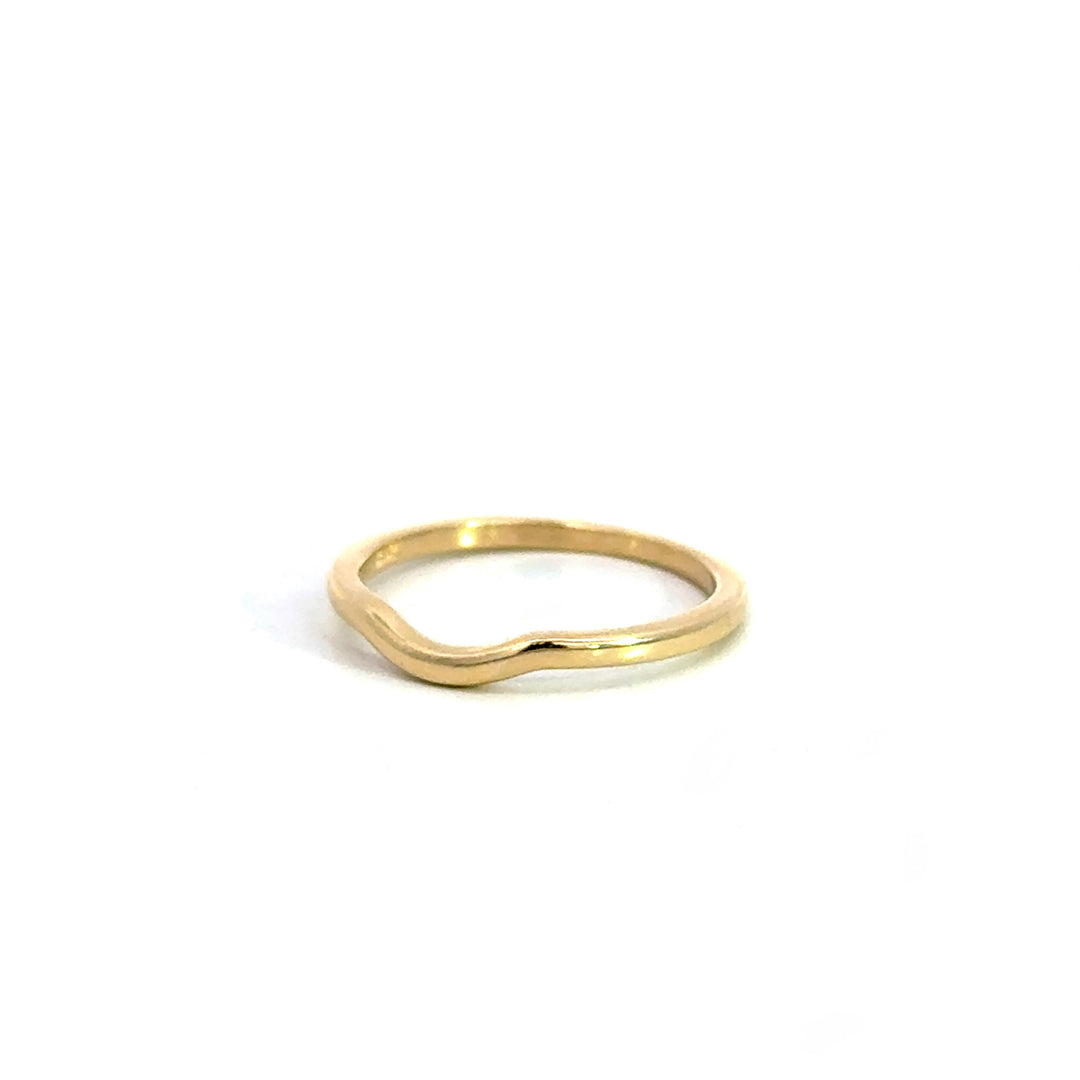 Curve Ring