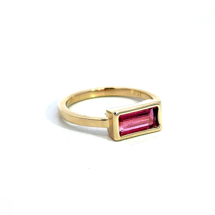 Elle Ring
