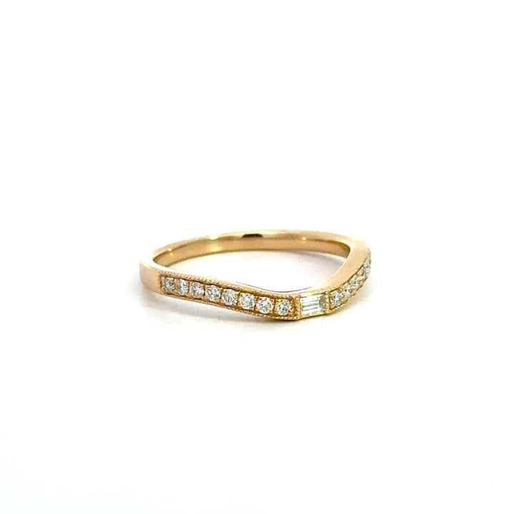 Baguette and Round Diamond Curve Ring